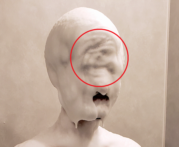 File:Toby fox's famoue eye.png