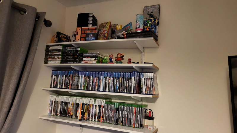 File:Old 1st shelf.webp